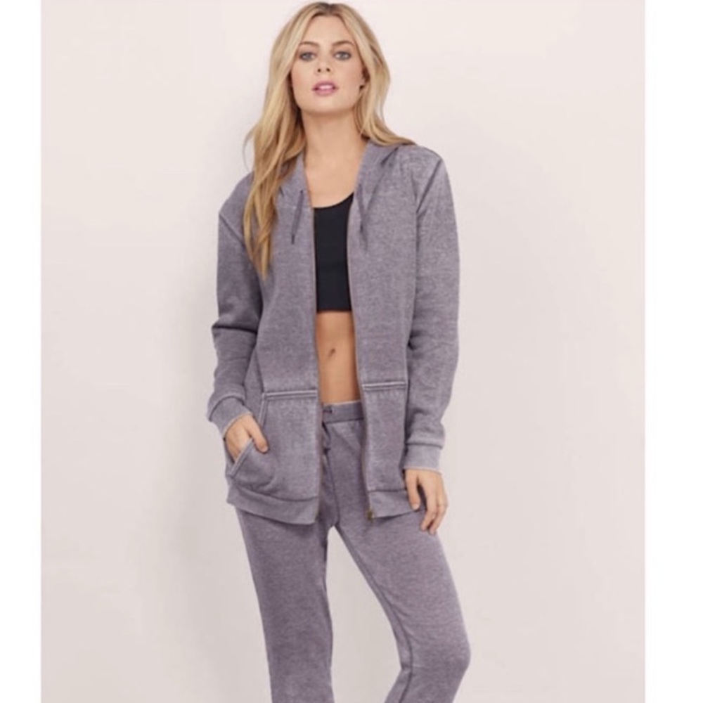 PURPLE ZIP UP SWEATSHIRT